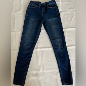 Juniors Mudd Flexstretch Highrise Skinny Jeans, size 3